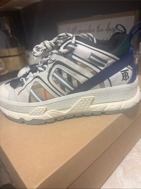 Burberry Beige, Black & Navy TB Monogram Trail Sneaker